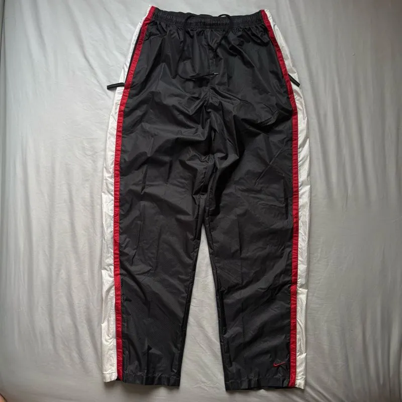 Nike celana parasut  photo 1