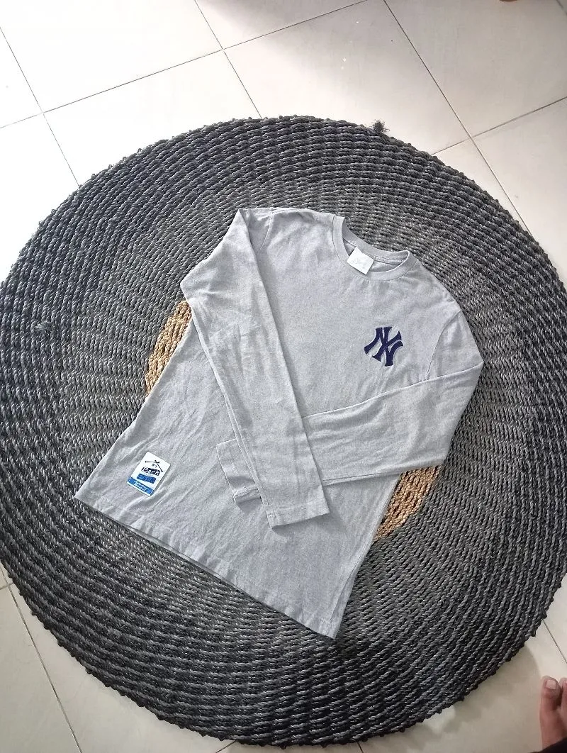 Longslave MLB photo 1