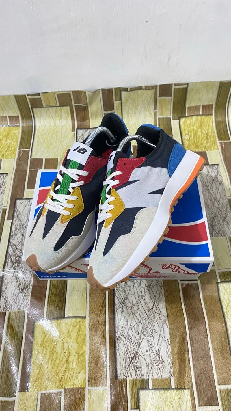 [Termurah] hanya ada 1 NEW BALANCE 327 photo 1