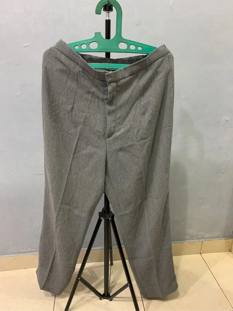 celana bahan abu-abu photo 1