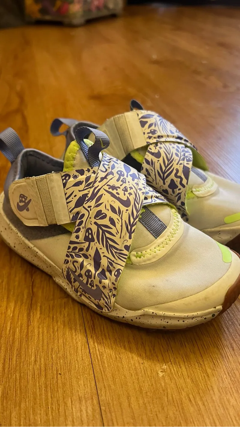 Sepatu Nike Flex Kids photo 1