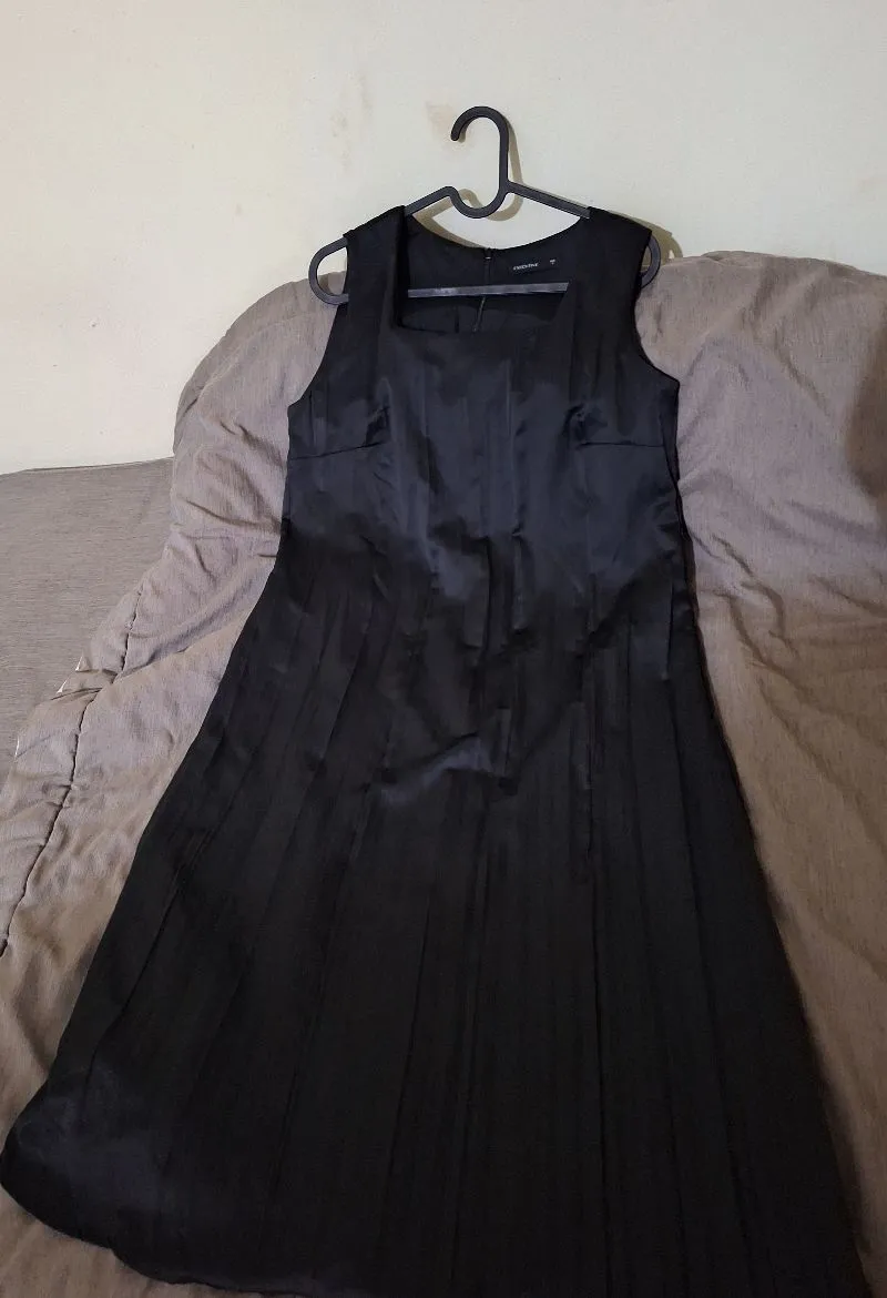 Dress casual hitam cantik photo 1