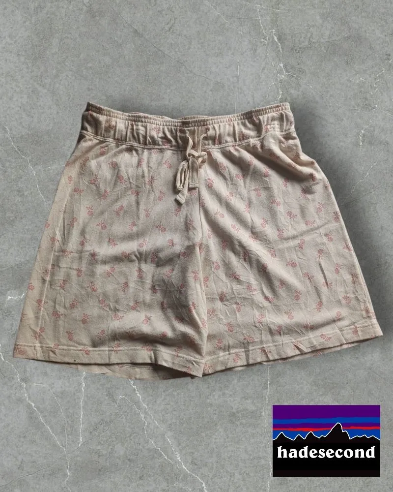 SIZE 27-30/Uniqlo Short Pants photo 1