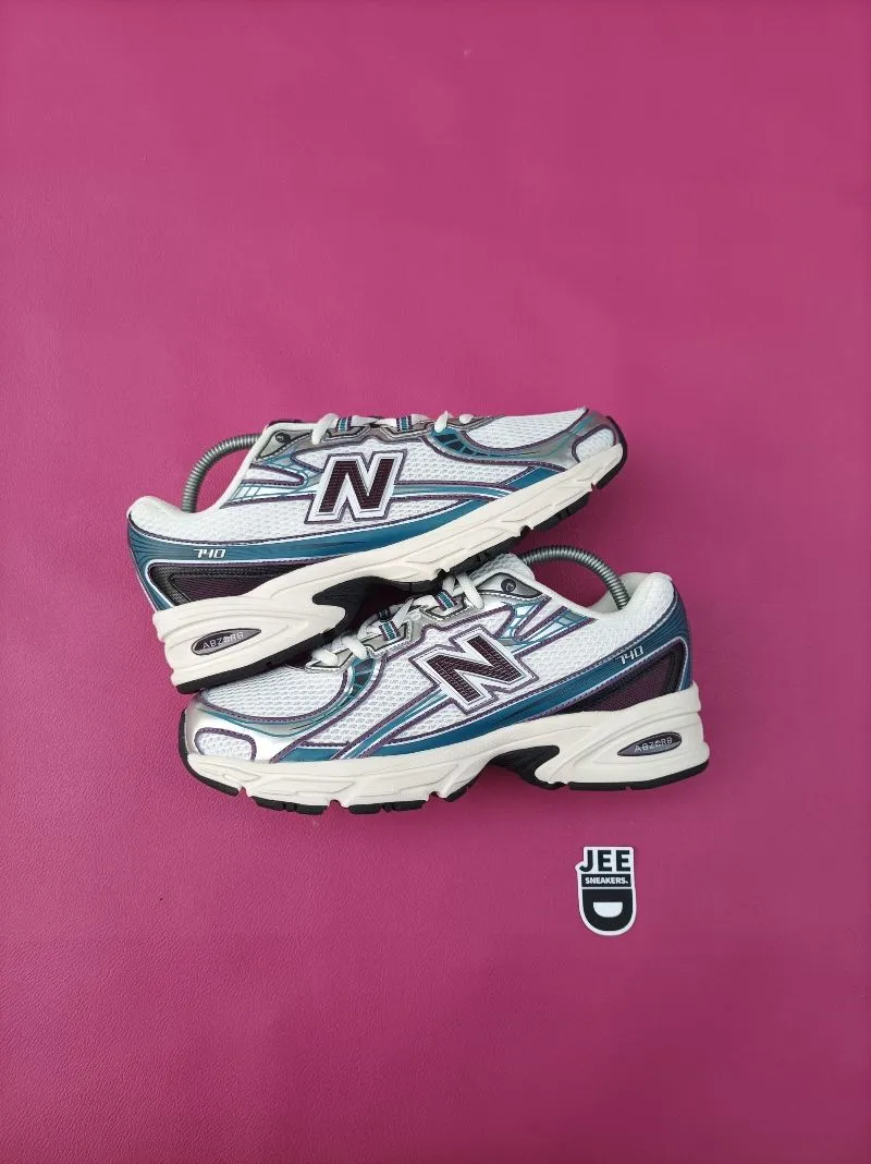New Balance 740 photo 1
