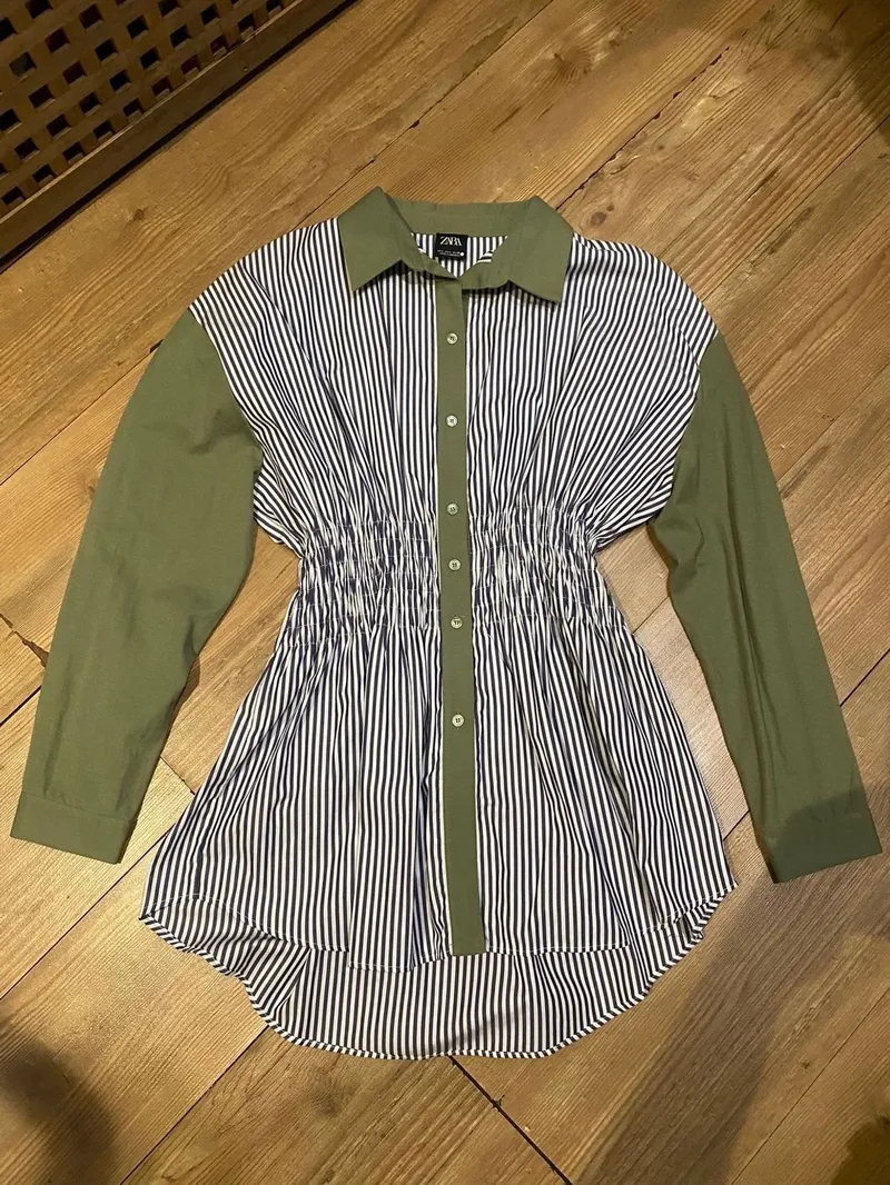 ZARA Minimalist Blouse Wanita green photo 1