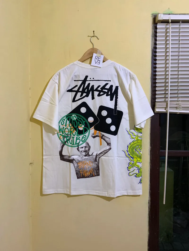 Stussy Streetwear T-shirt Pria cream photo 1