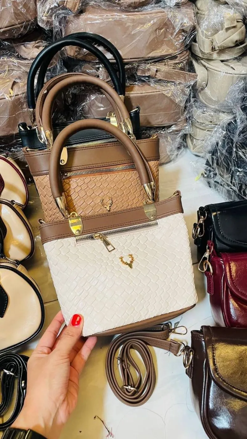 Ghina hand bag photo 1