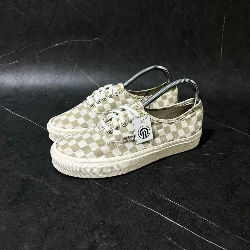Vans authentic checkerboard photo 1