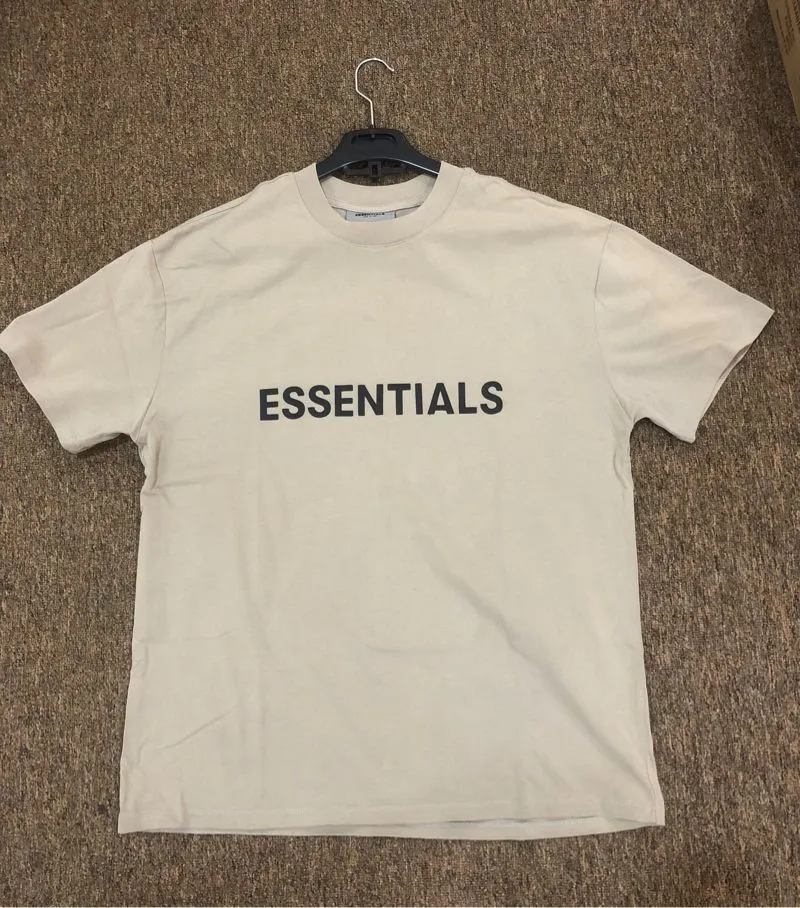 Tshirt ESSENTIALS photo 1