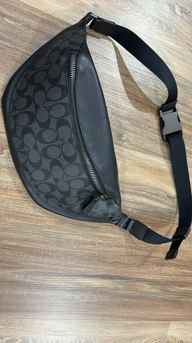 Coach Luxury Bag Pria black