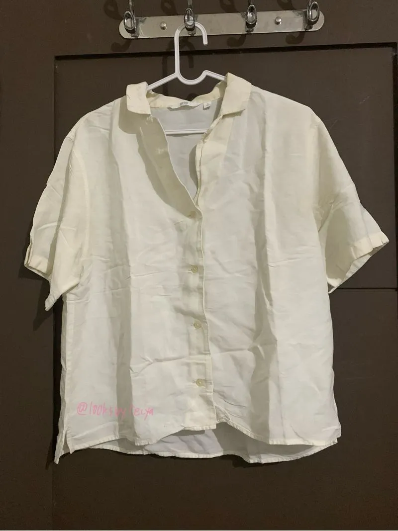 Uniqlo Kemeja photo 1