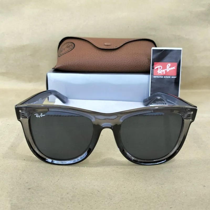 Rayban Wayfarer Reverse photo 1