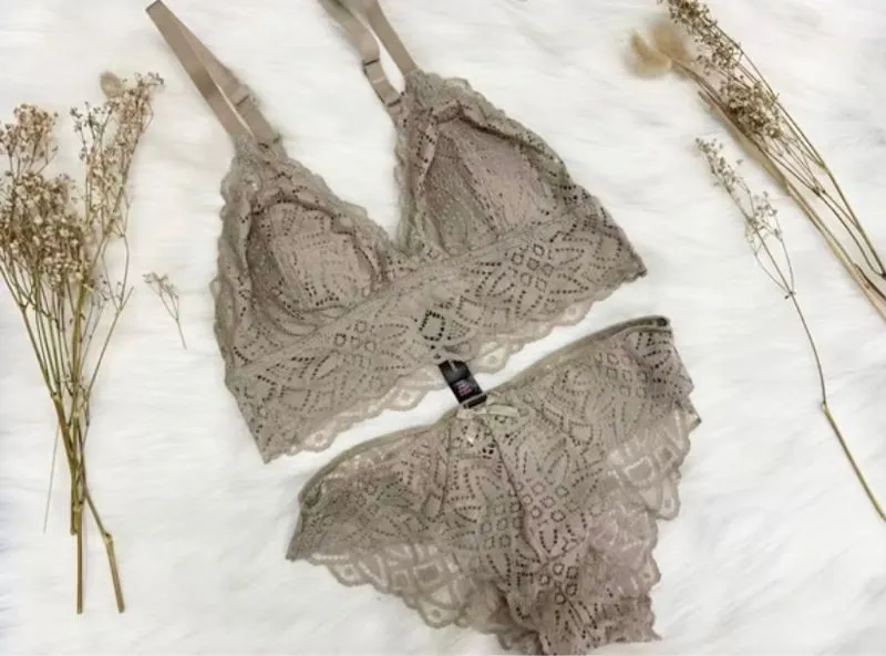 Victoria’s Secret Bra Set LImited photo 1