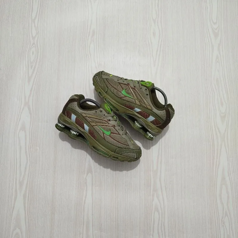 Nike shock photo 1