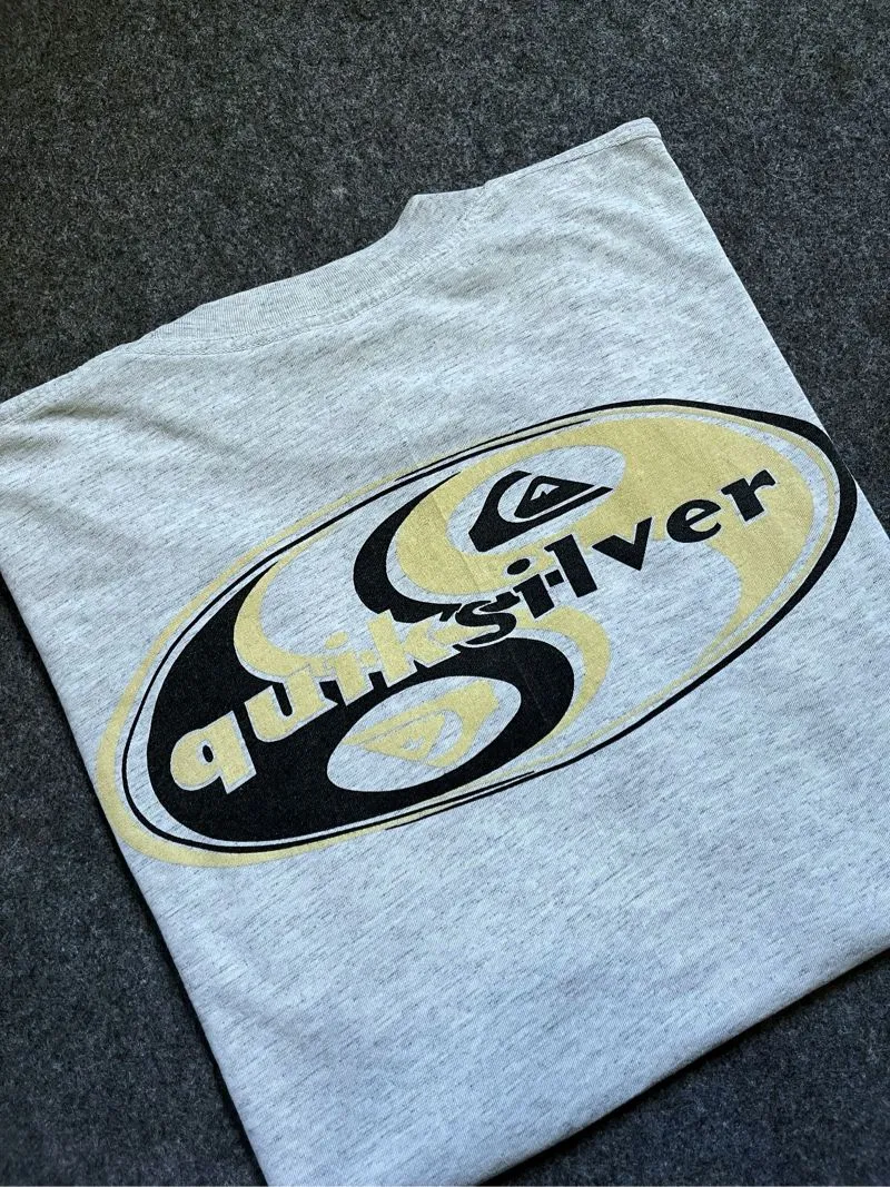 Quiksilver Vintage Y2K T-shirt Pria gray photo 1