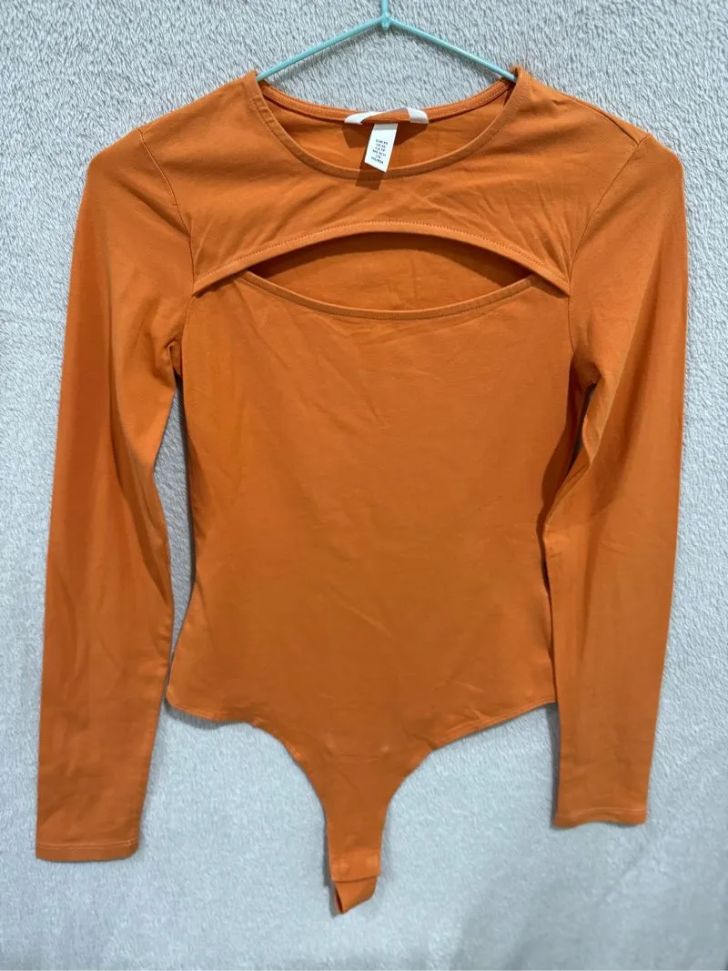 H&M Top Wanita photo 1
