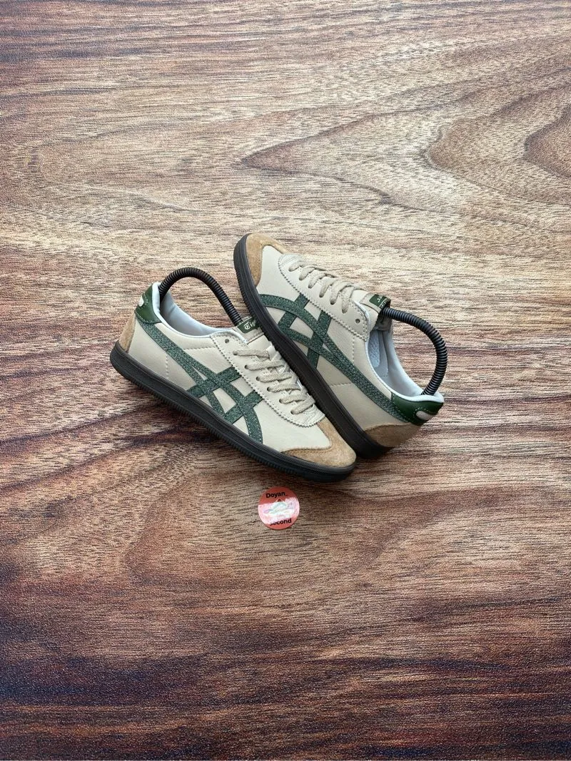 Onitsuka Tokuten  photo 1