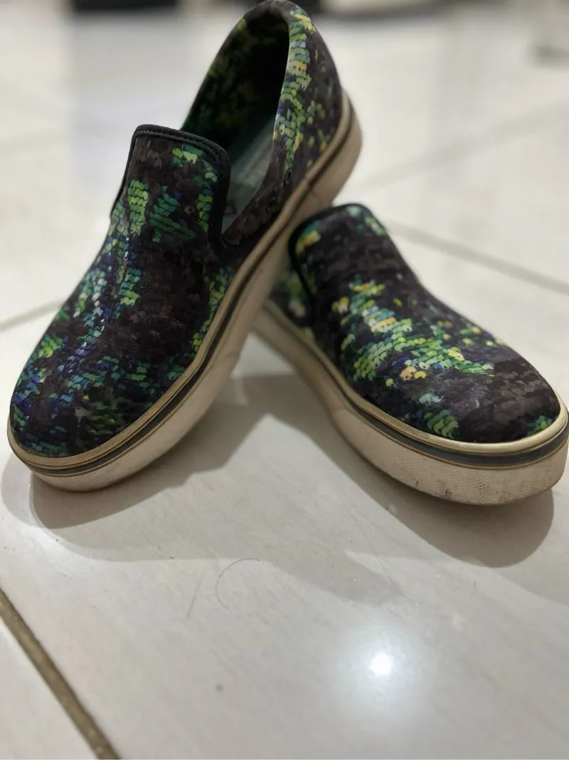 Sepatu reebok  photo 1