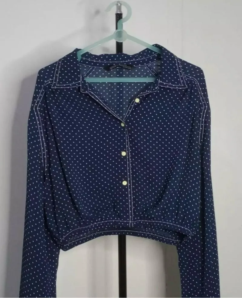 Kemeja Crop photo 1