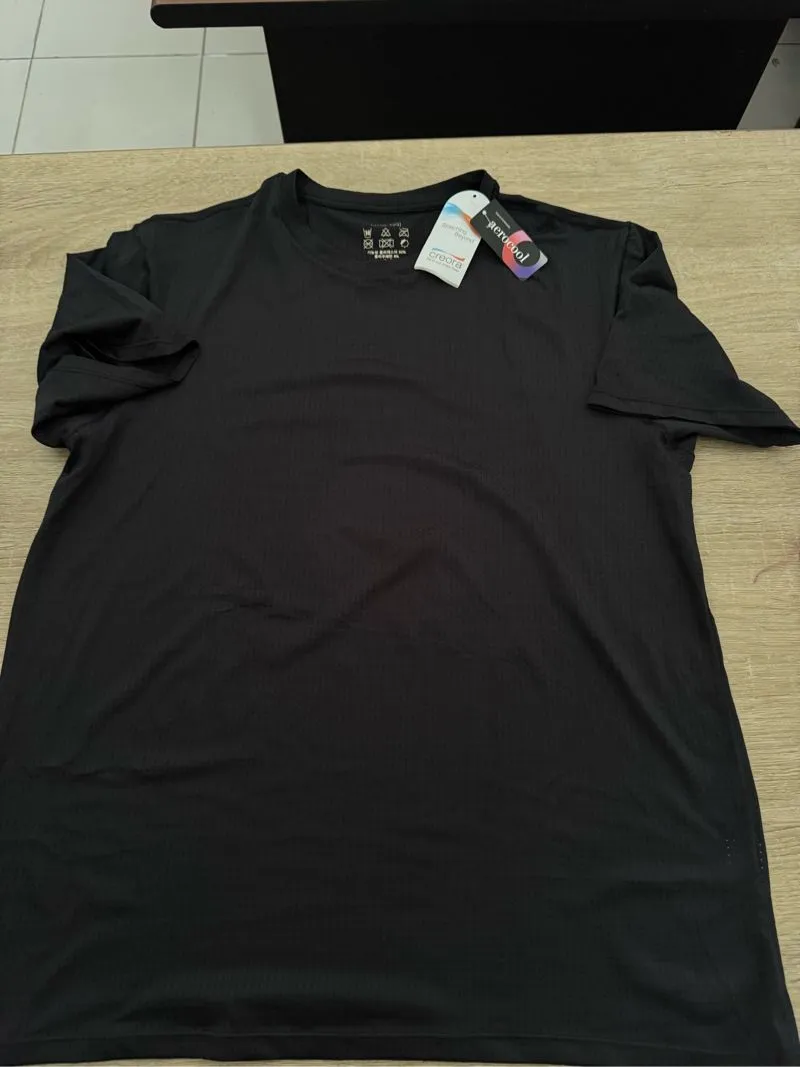 Kaos Outdoor Aero Cool Baselayer Adem Dingin Lembut Kondisi  photo 1
