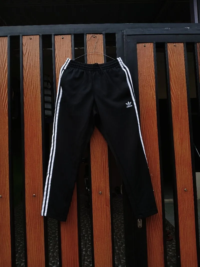 Adidas trackpants prime blue
