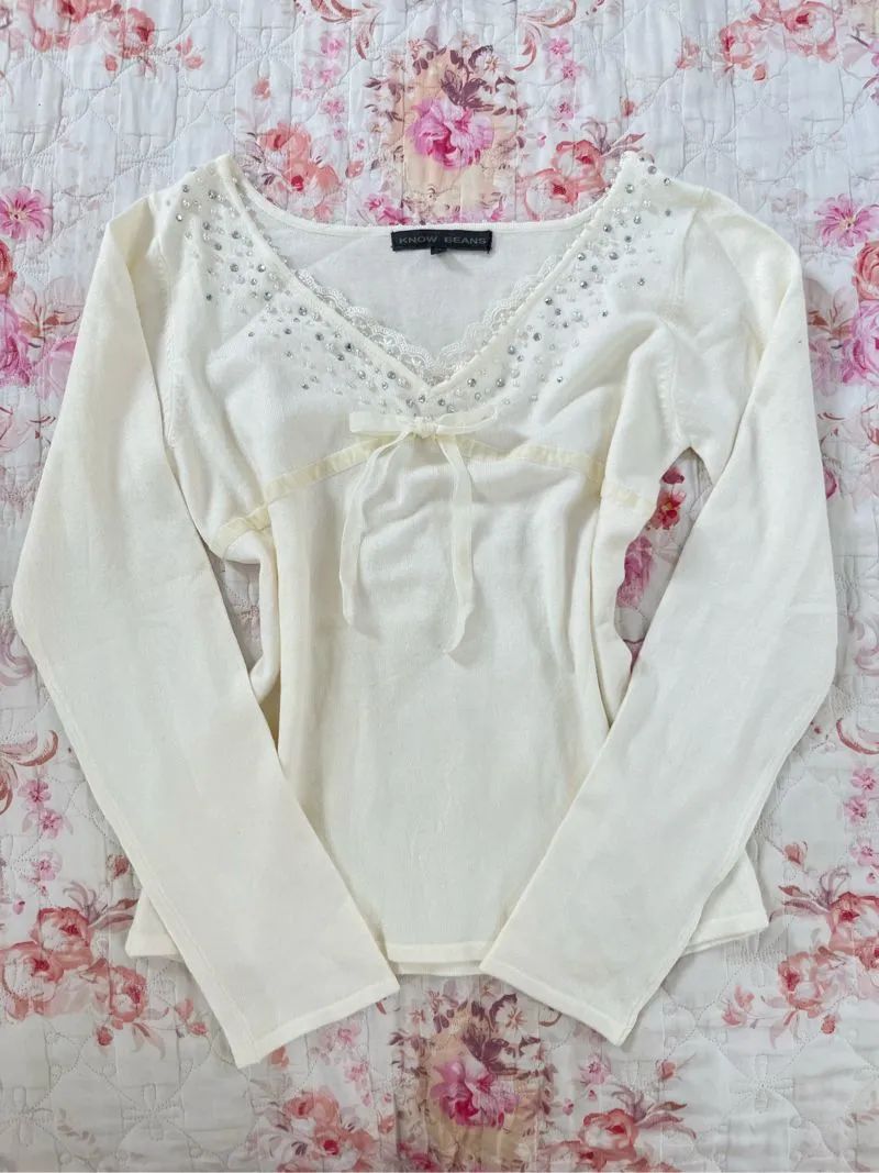 ivory milkmaid top with beads and lace trim photo 1