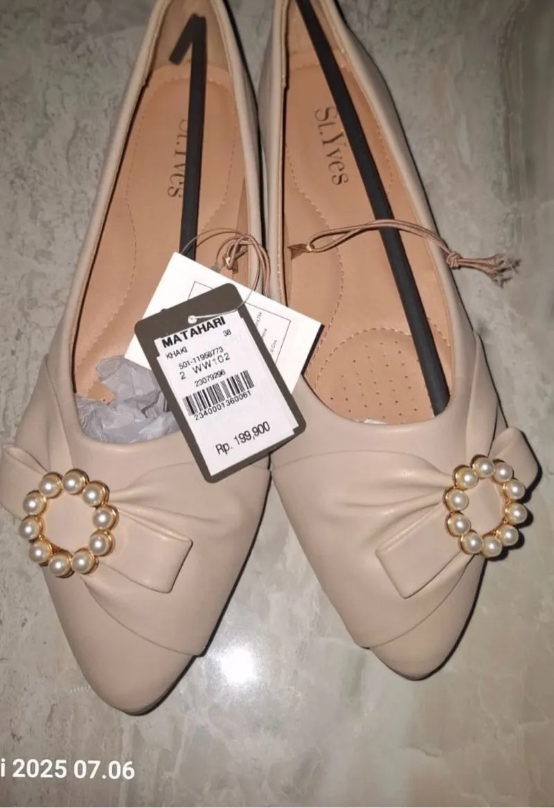 heels pita photo 1