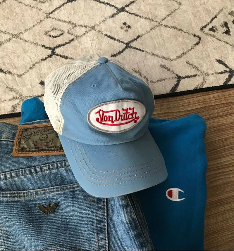 Von Dutch trucker hats  photo 1