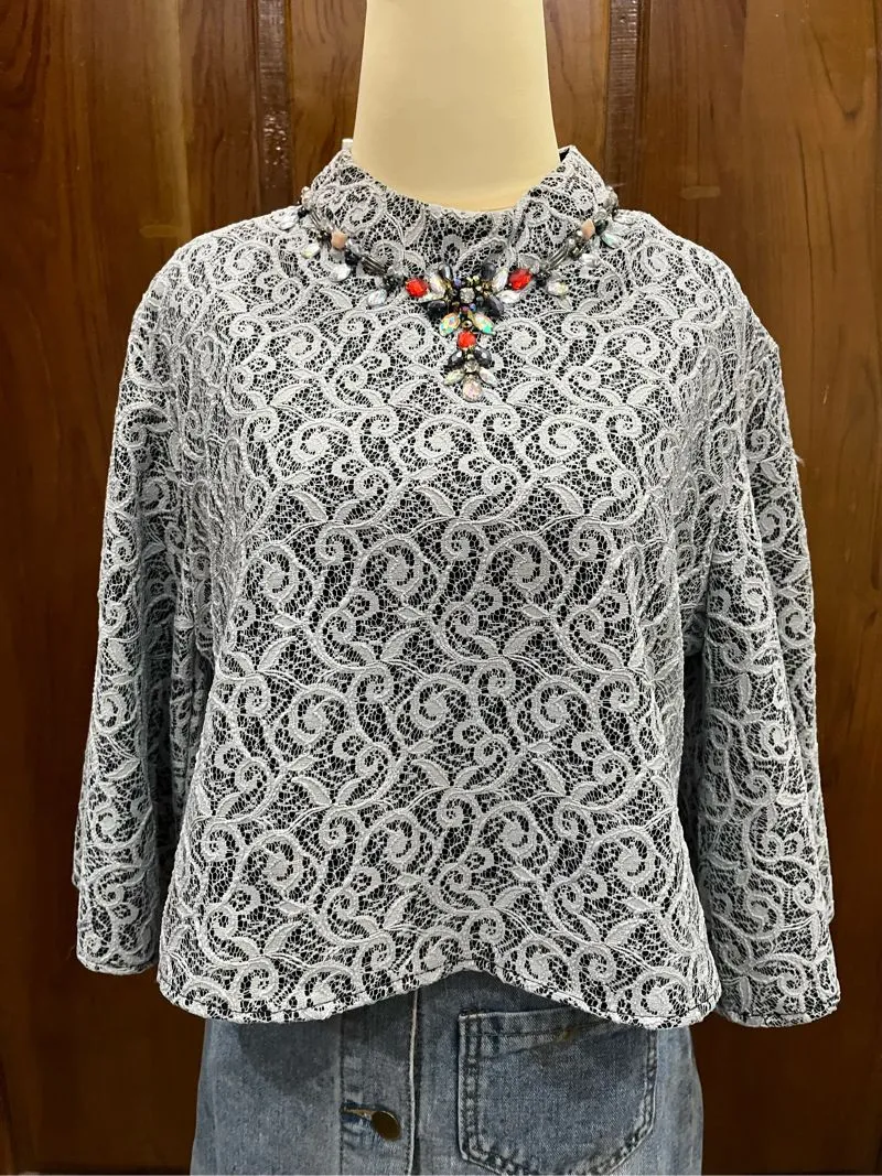 Kebaya modern  photo 1