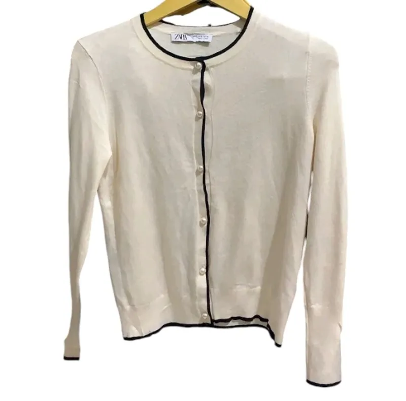 ZARA Minimalist Casual Cardigan Wanita cream photo 1