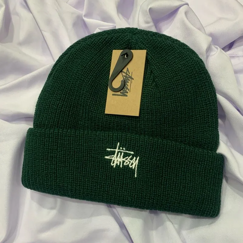 Stussy basic cuff beanie hat photo 1