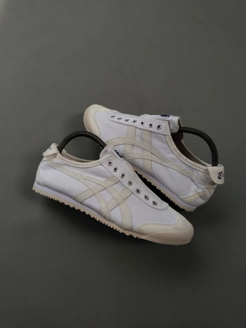 onitsuka photo 1