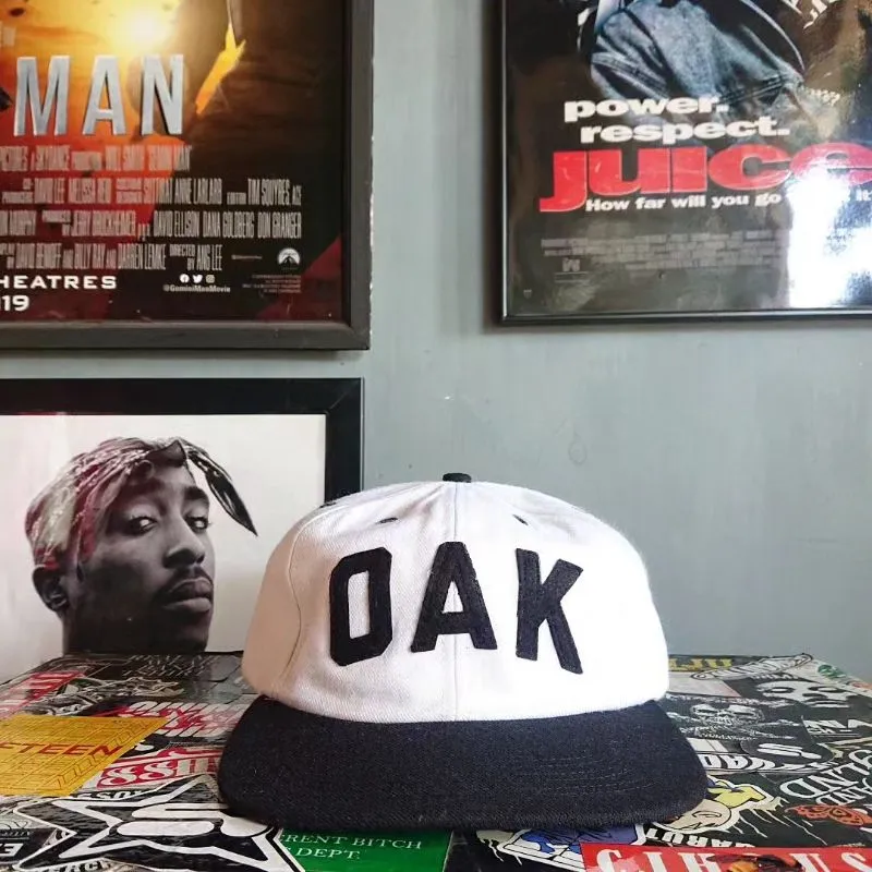 Vintage Oakland Oak Logo Two Tone photo 1