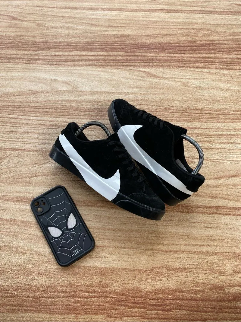 sepatu casual nike