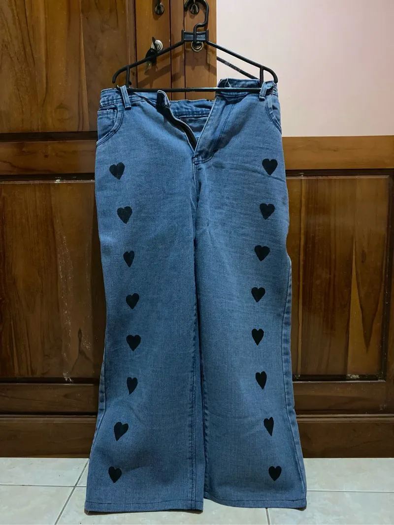 Love Pattern Jeans photo 1