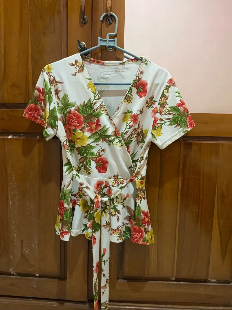 Flower Blouse  photo 1