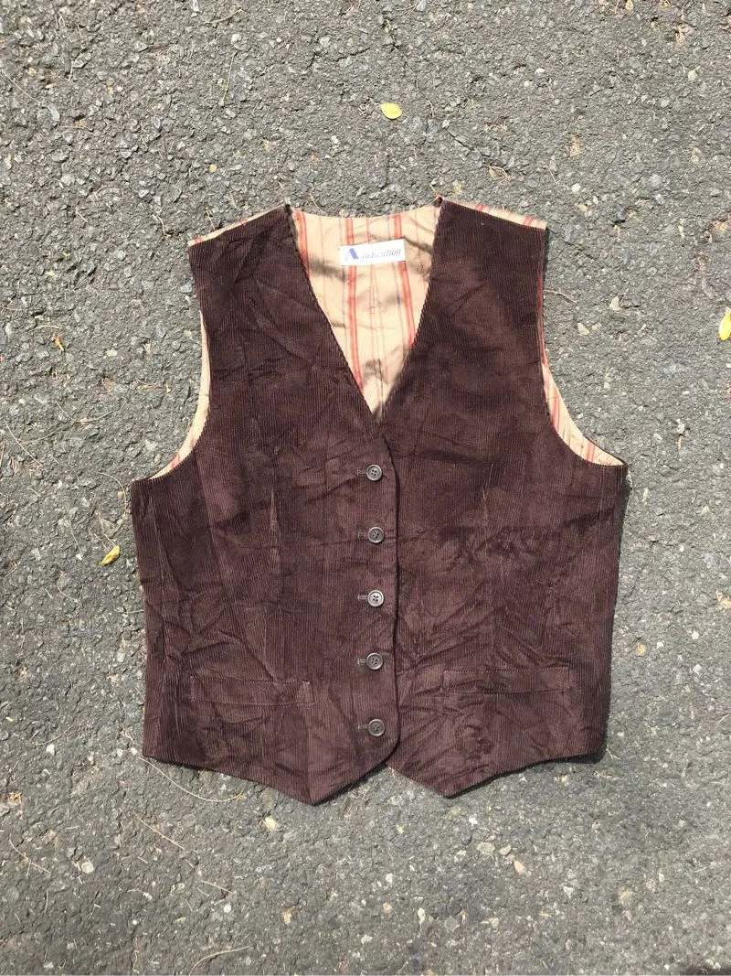 Aquascutum corduroy vest photo 1