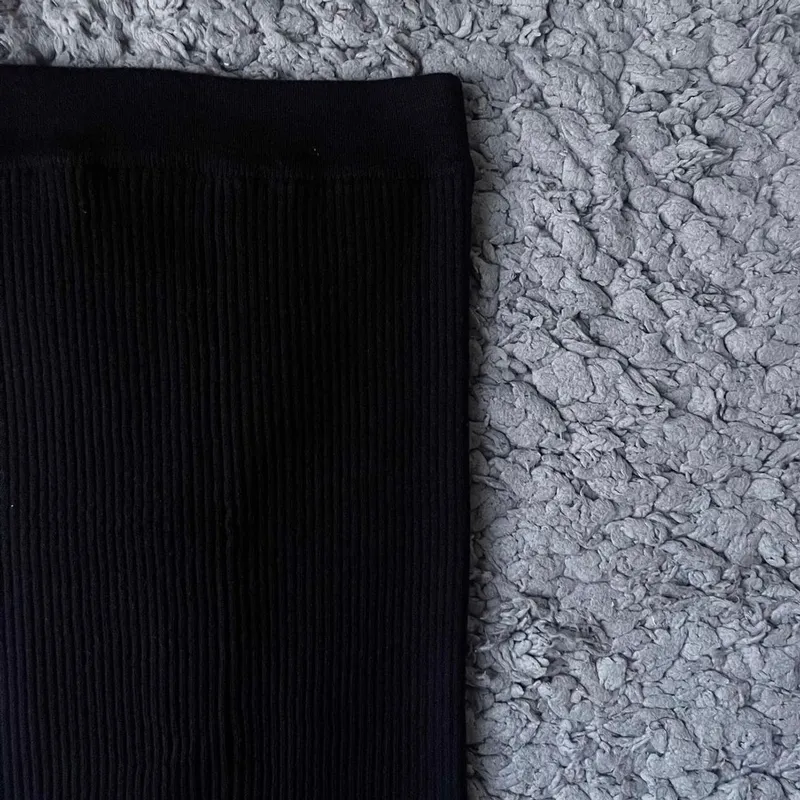 Minimalist Casual Skirt Wanita black photo 1