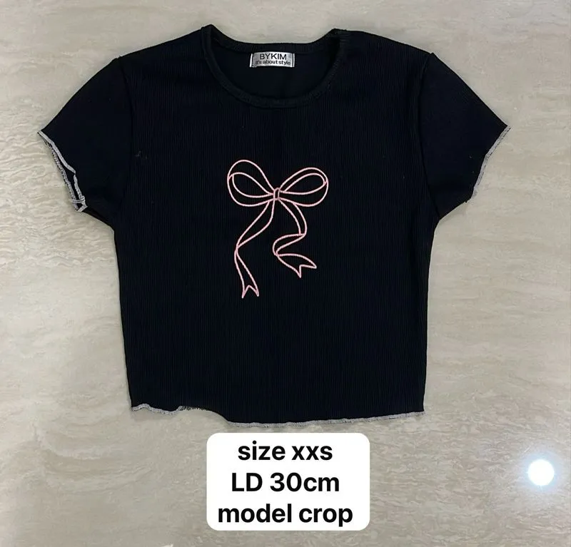 t-shirt crop  photo 1