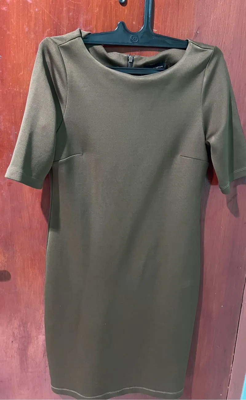 the executive dress bodycon photo 1