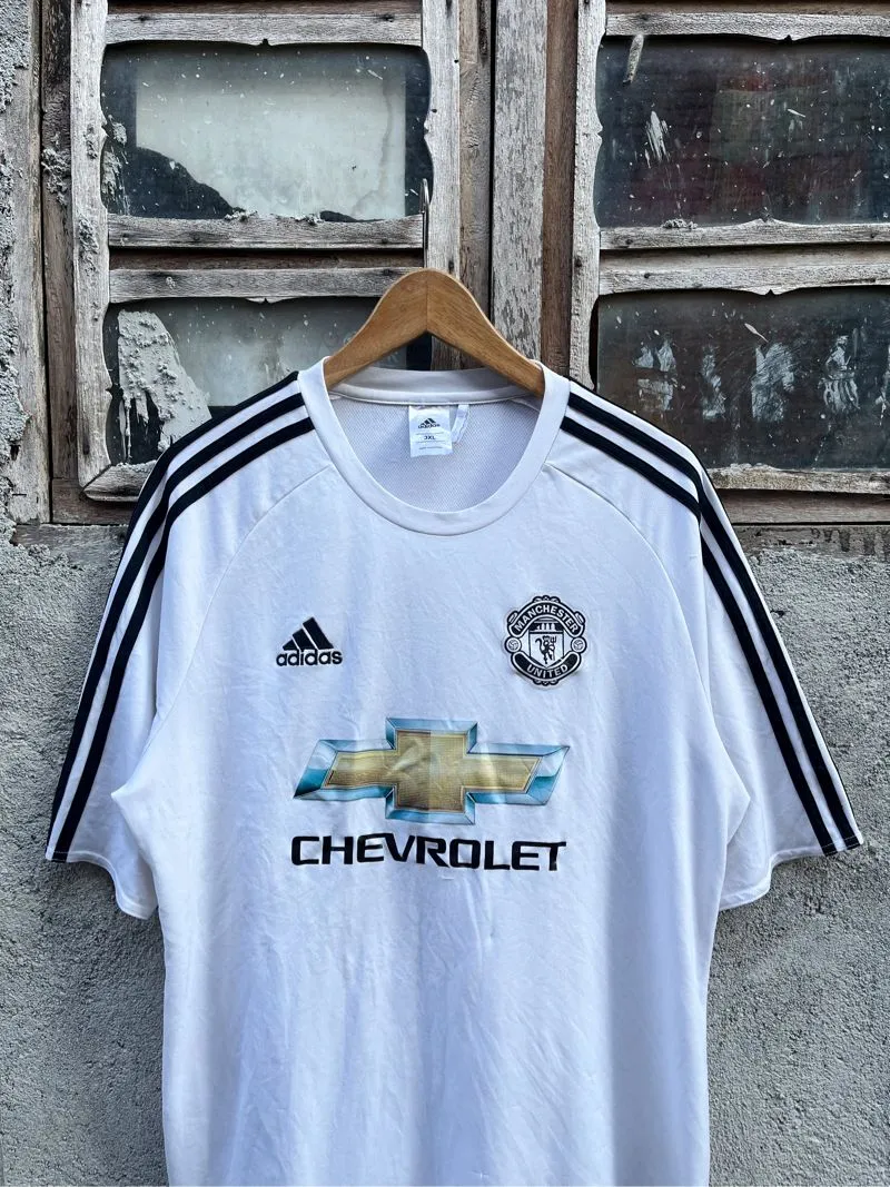 Adidas Sportswear T-shirt Pria white photo 1