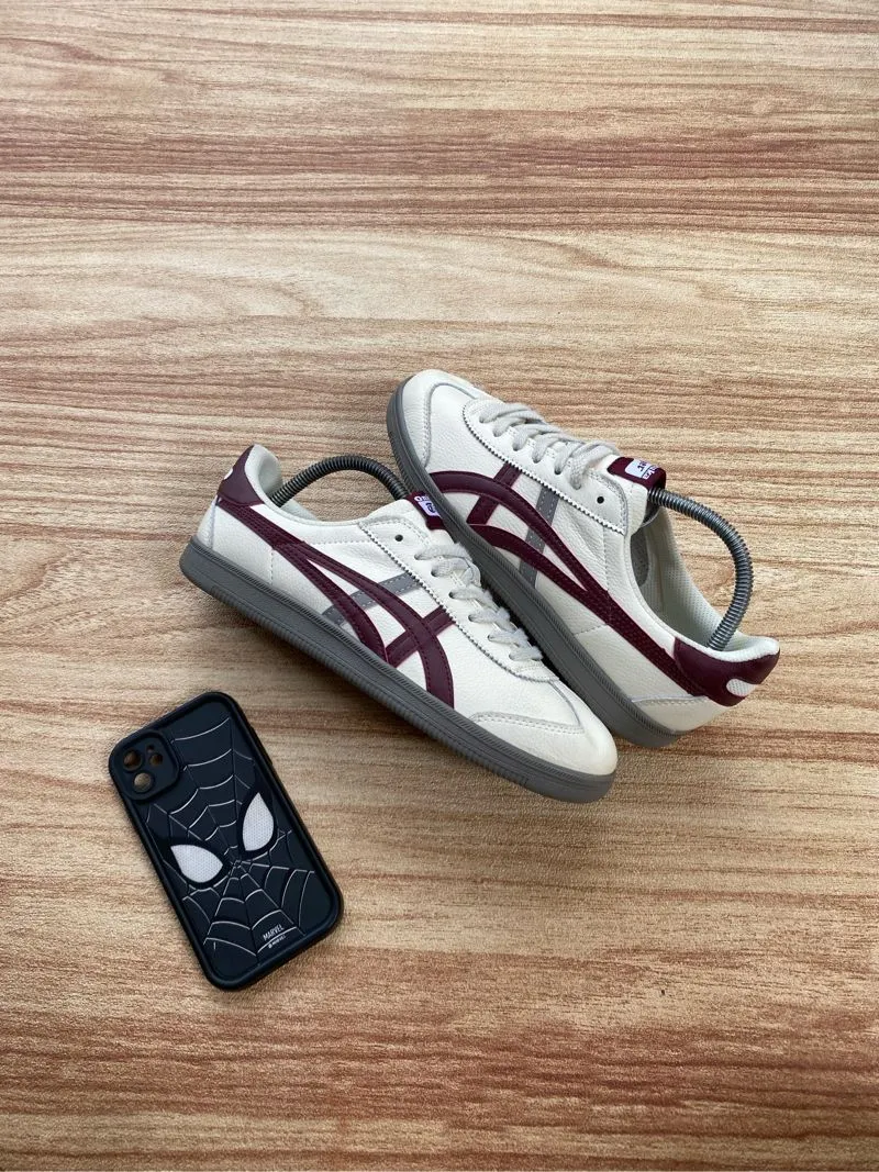 Onitsuka Tiger Casual Sneakers Pria multicolor photo 1