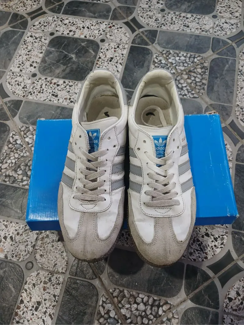 Sepatu samba OG size 43 photo 1