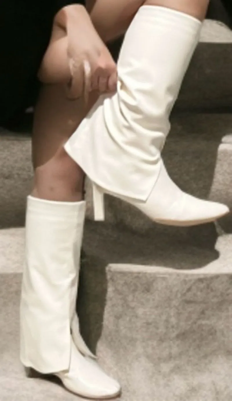 Leather white boots  photo 1
