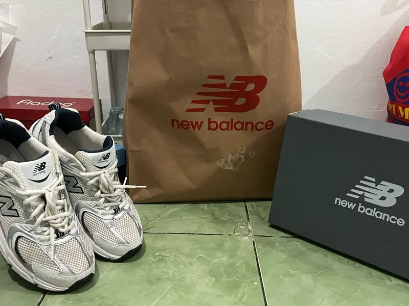 Sepatu new balance 530 photo 1