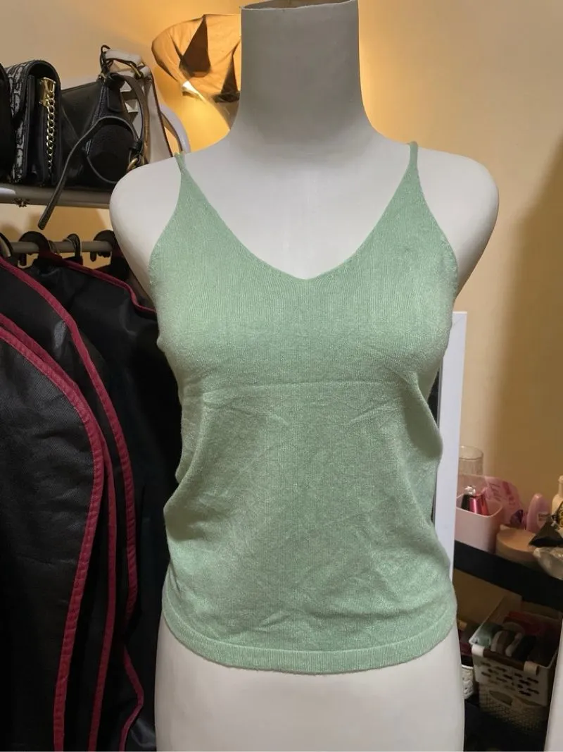 Knit Halus  photo 1
