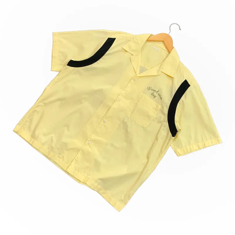 Uniqlo Casual Casual shirt Pria cream photo 1