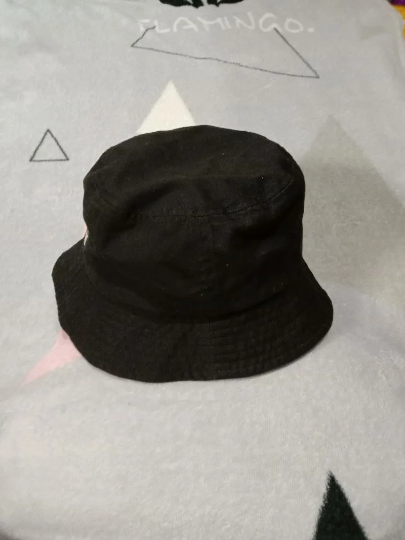 Topi Bucket Hat Brand Kangol Second Original hitam