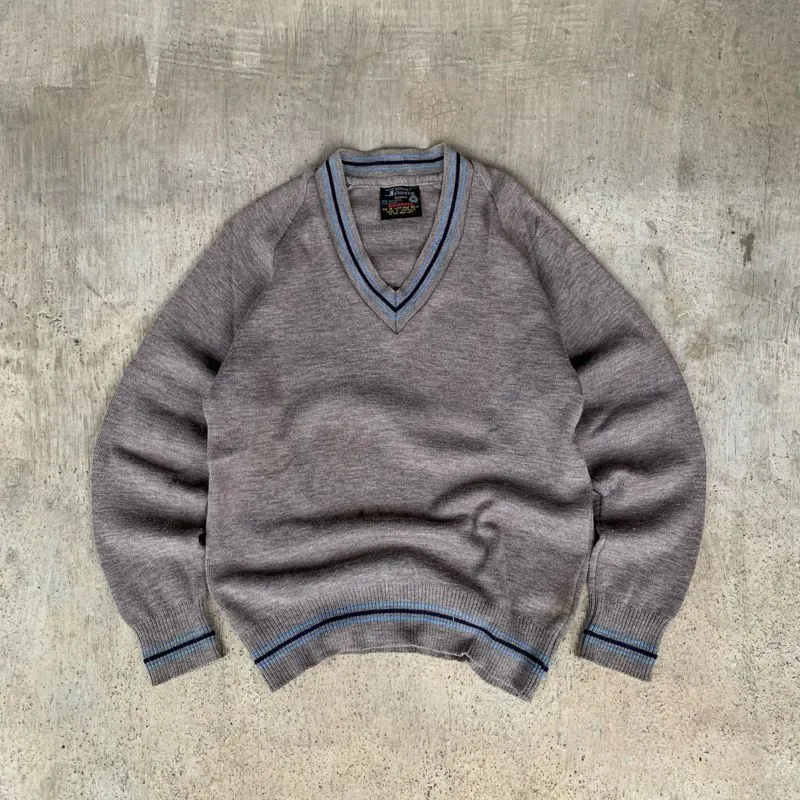 Vintage Silver fleece knit wear photo 1