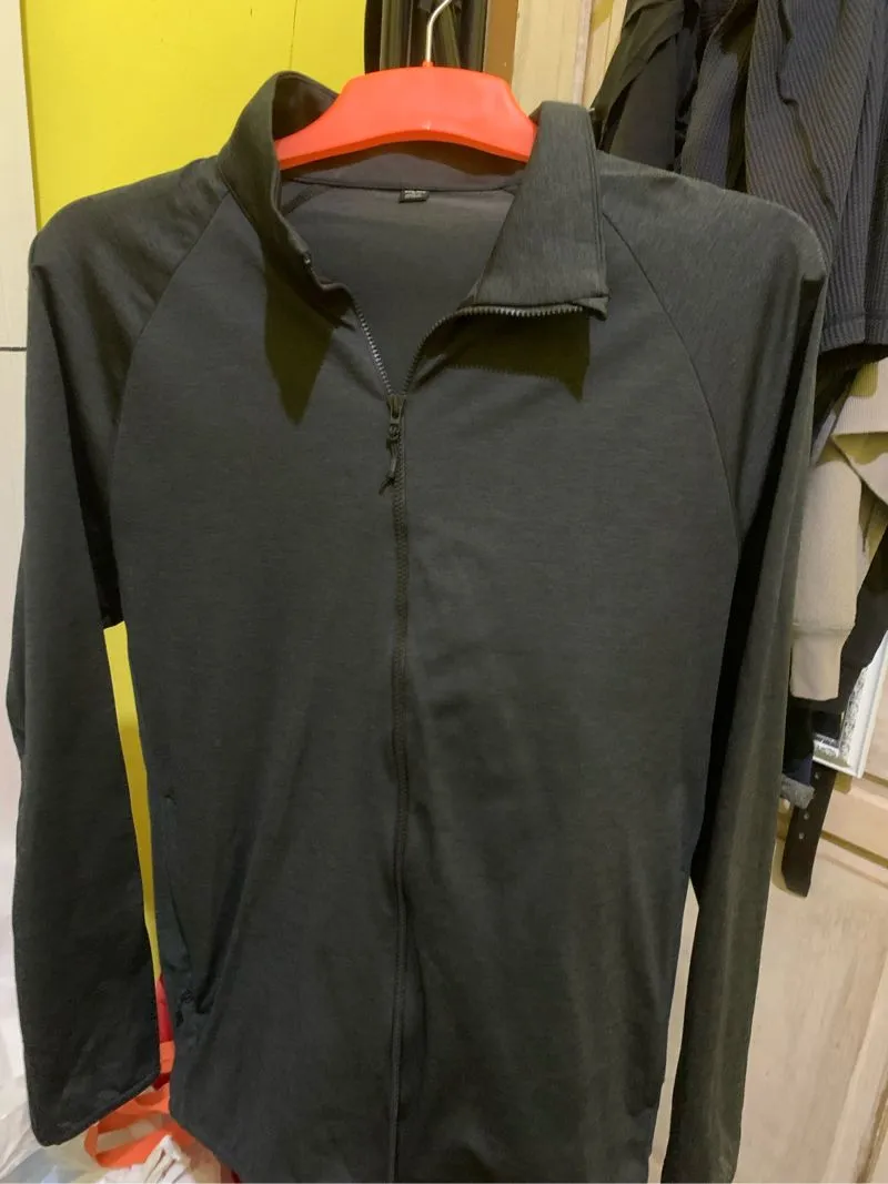 Jaket parasut jersey photo 1